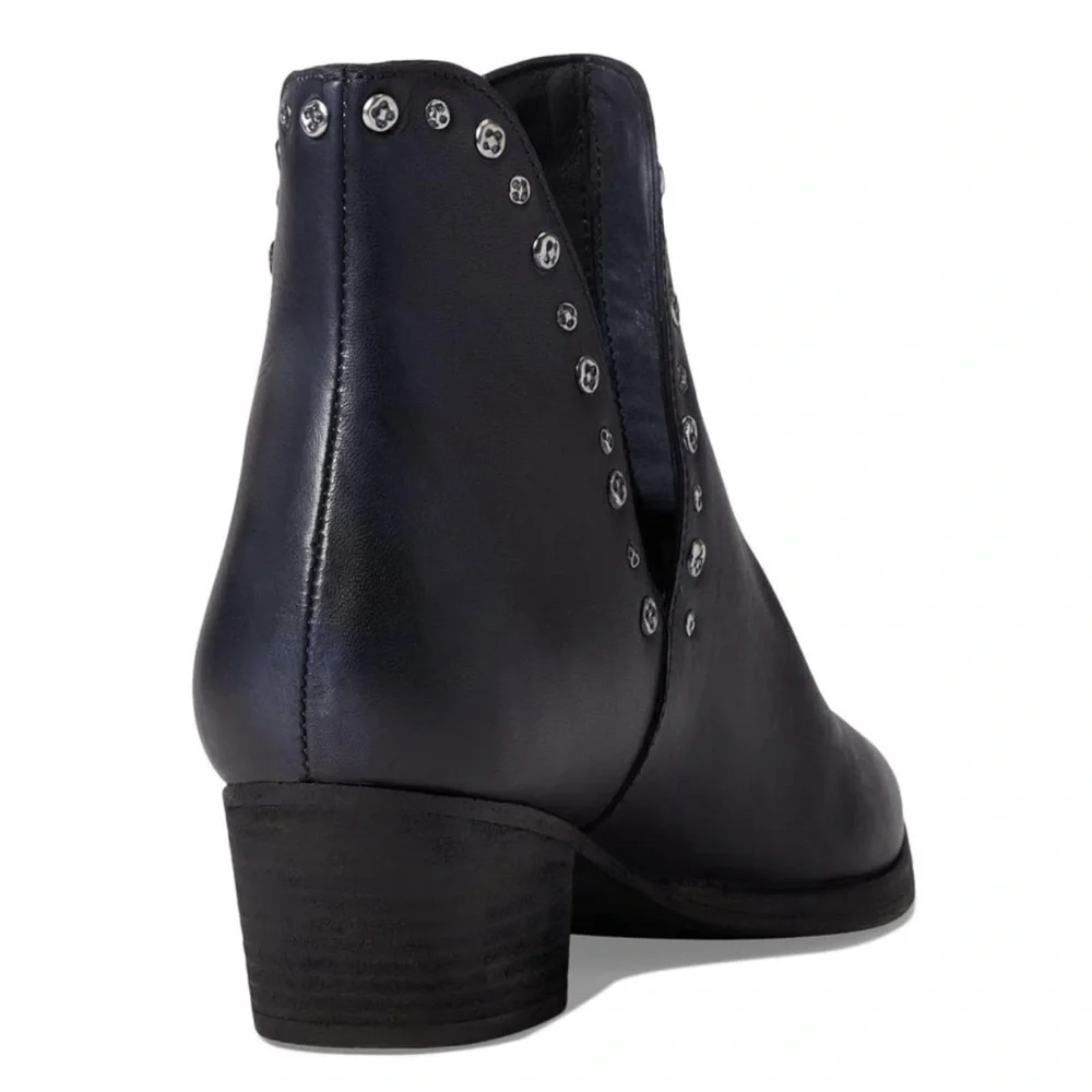 NIB FREE PEOPLE Studded Charm Double V Boot in black leather women’s size 11